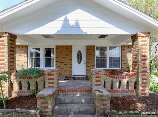 2504 Oakcliff St, Houston, TX 77023