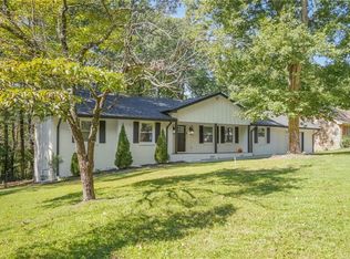 2115 Tudor Castle Cir, Decatur, GA 30035