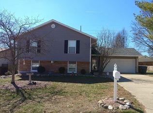 36 Spencer Trl, Saint Peters, MO