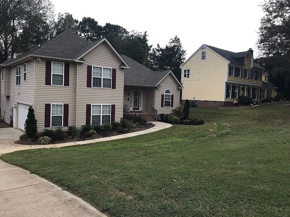 2nd image of 5538 Barnsdale Ln