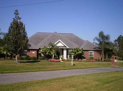 1st image of 484 E Park Manor Dr