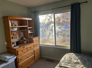 1322 N O'Brien Way, Sparks, NV 89431