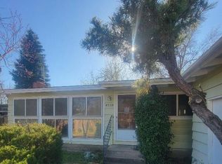 4550 E Bonnyview Rd, Redding, CA 96001