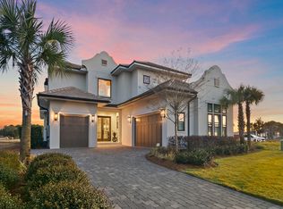4572 Sailmaker Ln, Destin, FL 32541