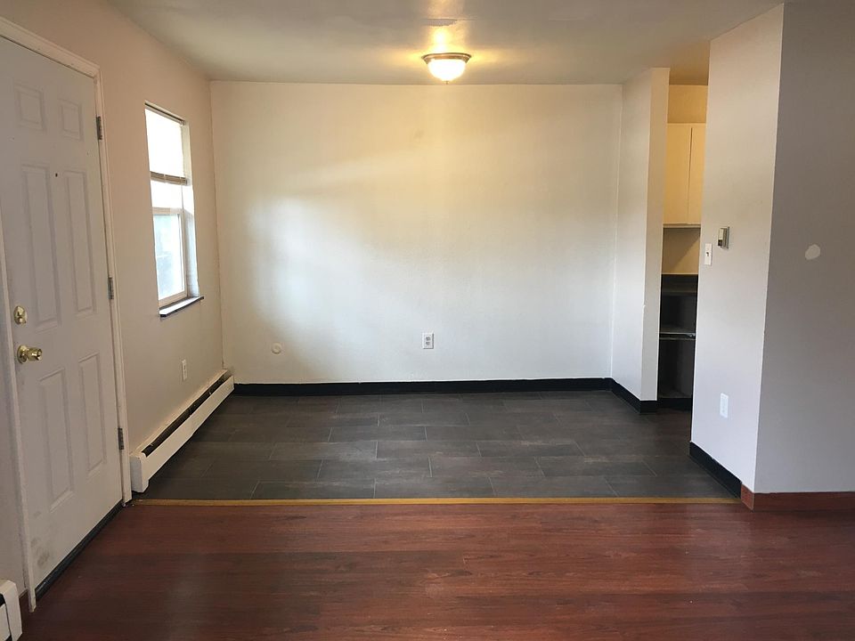 1st image of 1230 Winona Ct APT 9