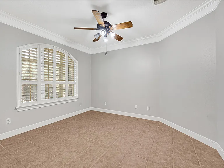 8619 Arranmore Ln — Photo 11