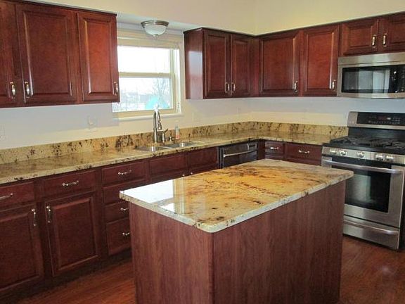 5th image of 2207 Orangelake Dr