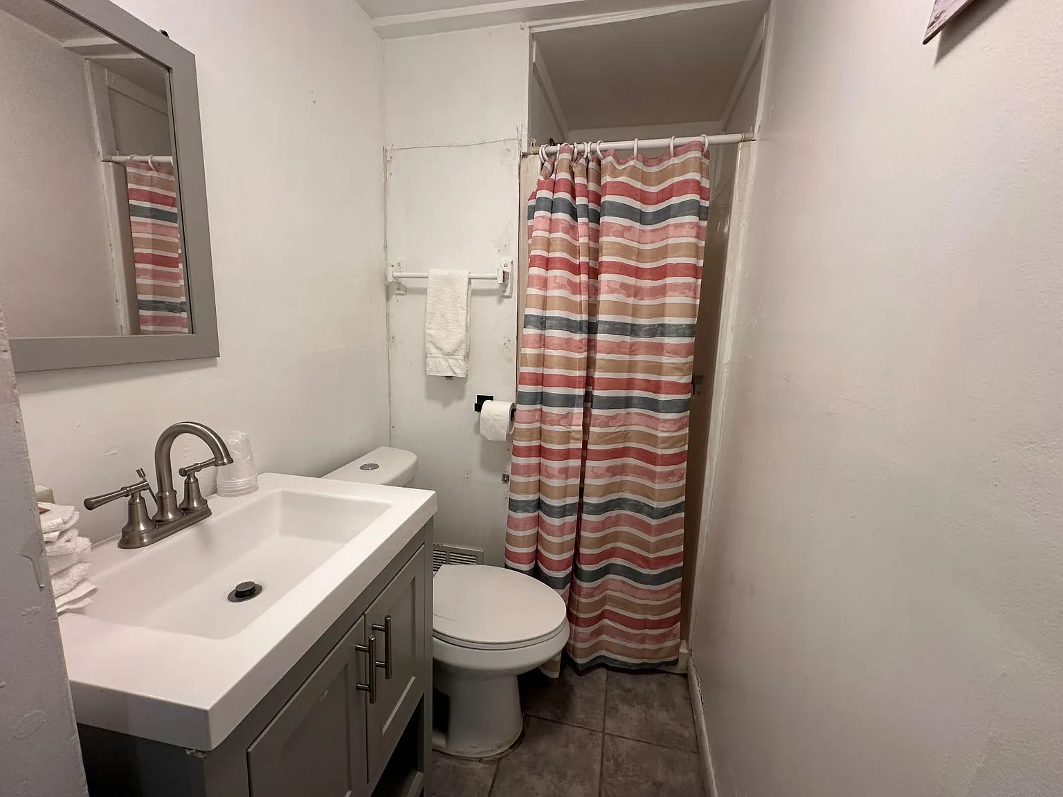 2 bed, $1,700 — Photo 2