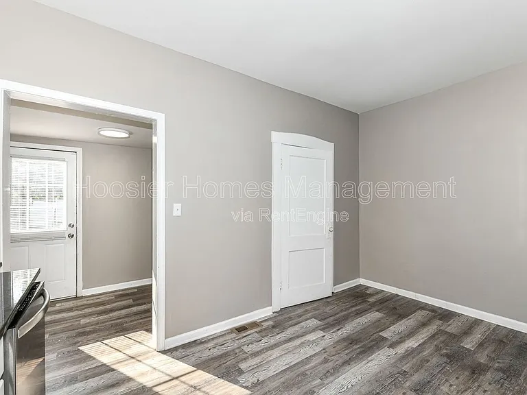 3848 N Capitol Ave — Photo 16