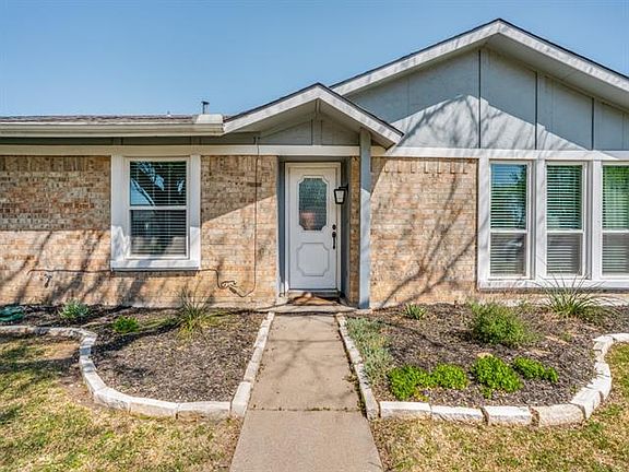 4th image of 3102 Fairgate Dr