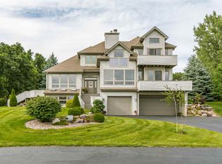 820 Iroquois Cir, Baraboo, WI 53913