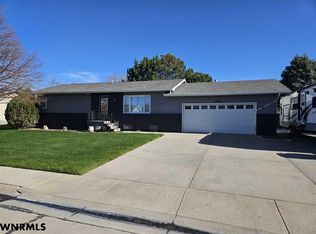 2009 E 31st St, Scottsbluff, NE 69361