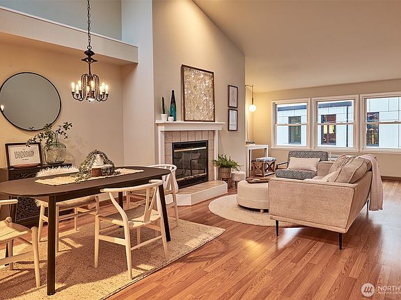 4th image of 909 N 35TH Street #402