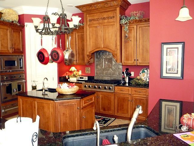 1st image of 8645 Copper Creek Dr