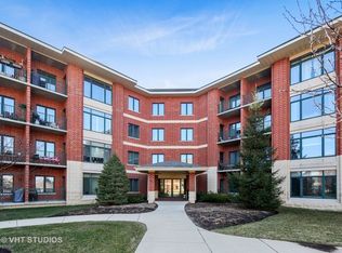 855 E 22nd St APT 216, Lombard, IL