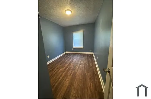 1310 Washington Ave Photo 1