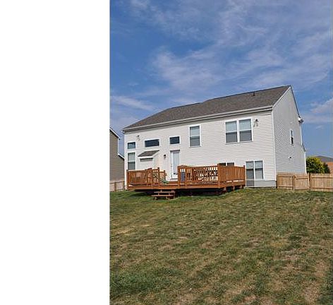 3rd image of 497 Sycamore Creek St