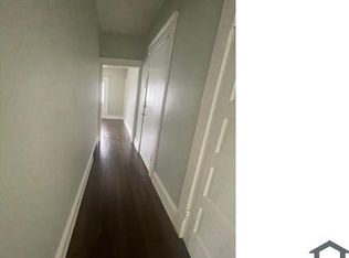 919 Ansel Rd #1, Cleveland, OH 44103