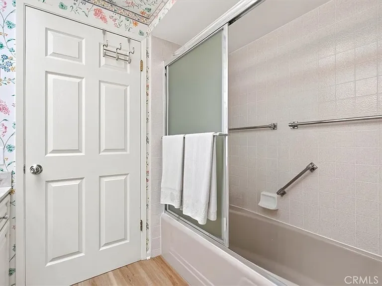 859 N Ronda Mendoza #N — Photo 23