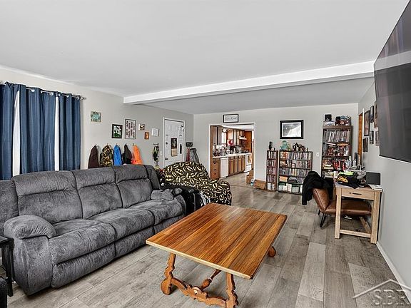 3rd image of 5801 Sturgeon Ave