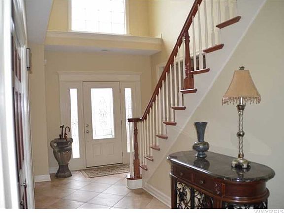 3rd image of 5633 Field Brook Dr