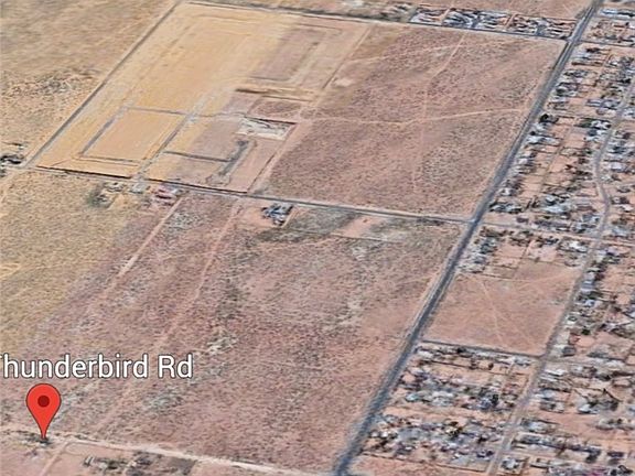 5th image of 22724 Thunderbird Rd