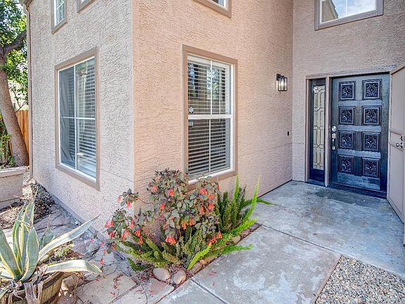 3rd image of 724 Ashford Court