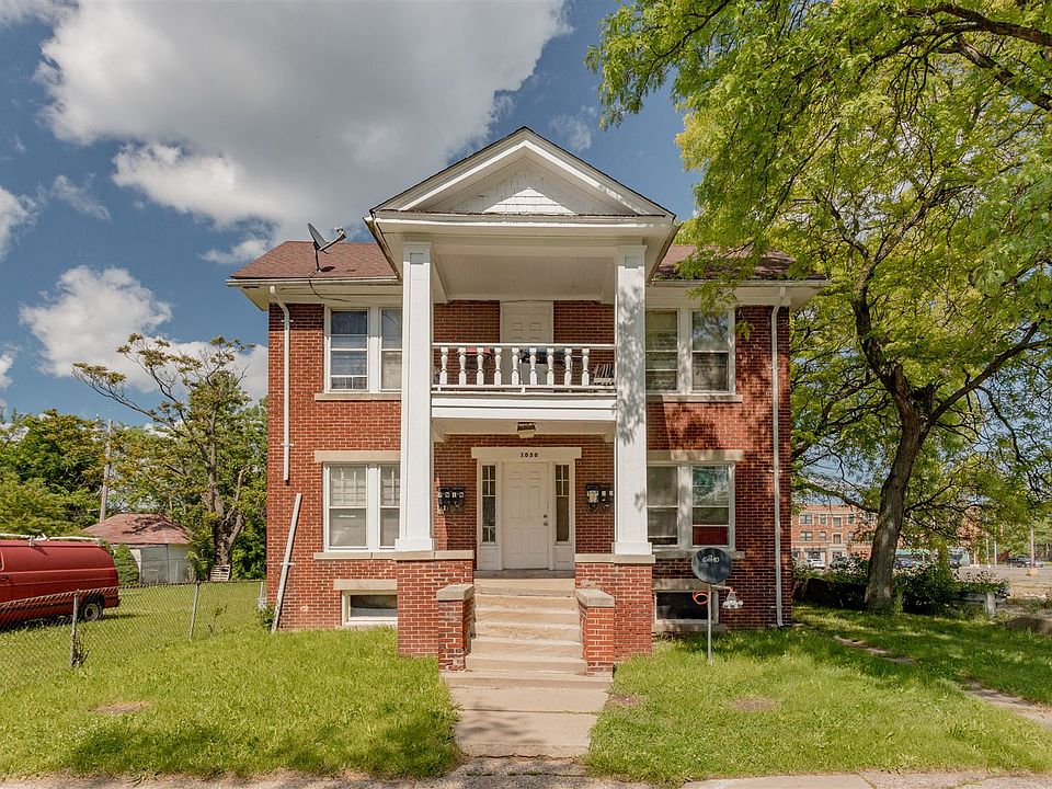 1050Lakewood-120