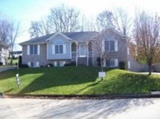 4801 Woods Xing, Jefferson City, MO 65109