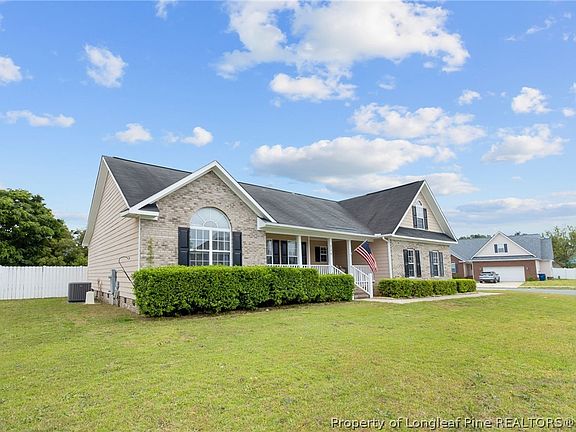 5th image of 124 Thorncliff Dr