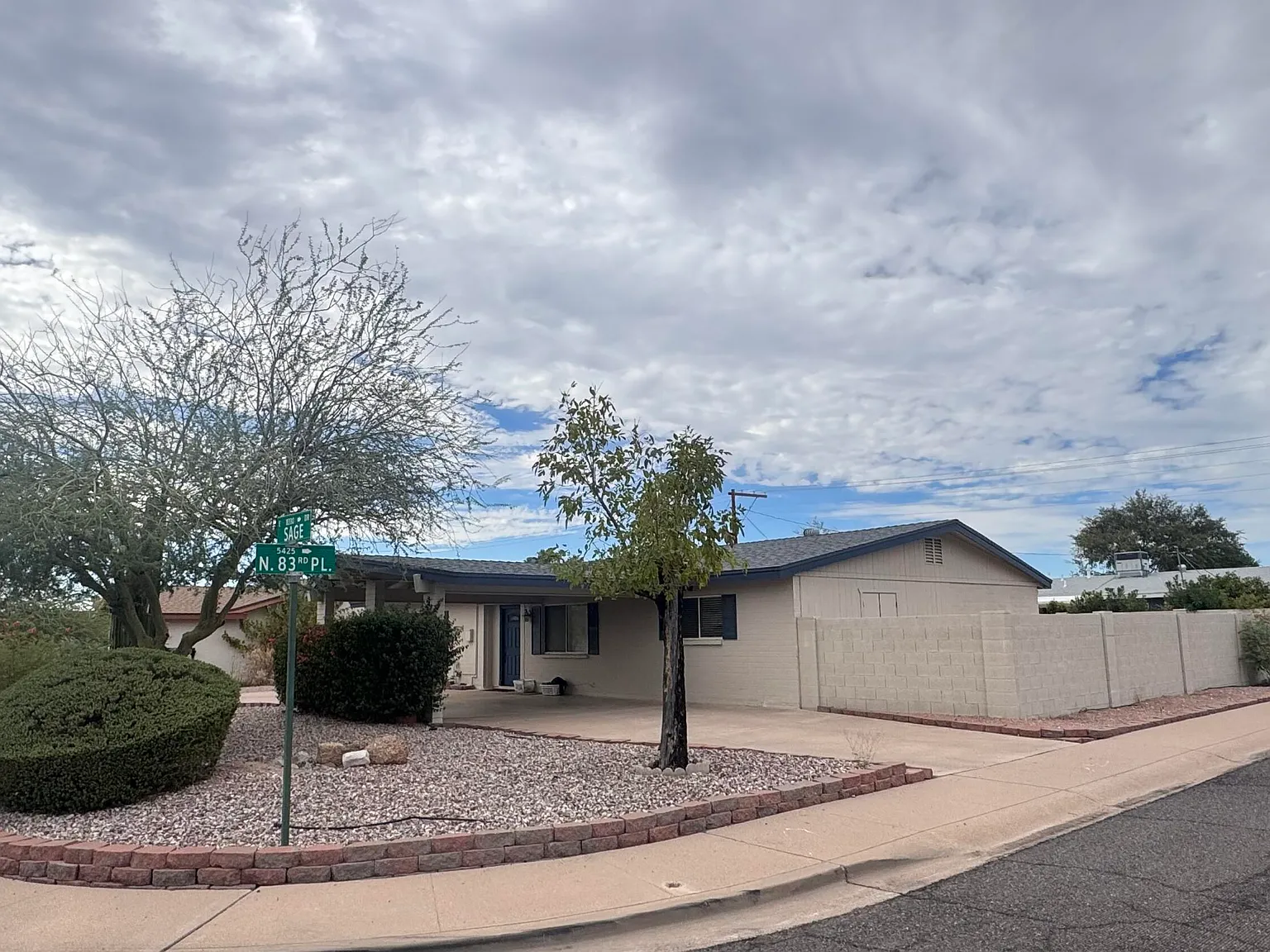 4 bed, 2.0 bath, 2286 sqft, $3,499 — Photo 1