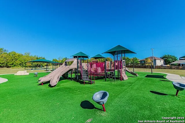 17029 Vista Cv — Photo 35