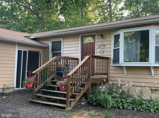 1122 Lakeview Pkwy, Locust Grove, VA 22508