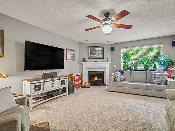 5th image of 873 Greengate Dr