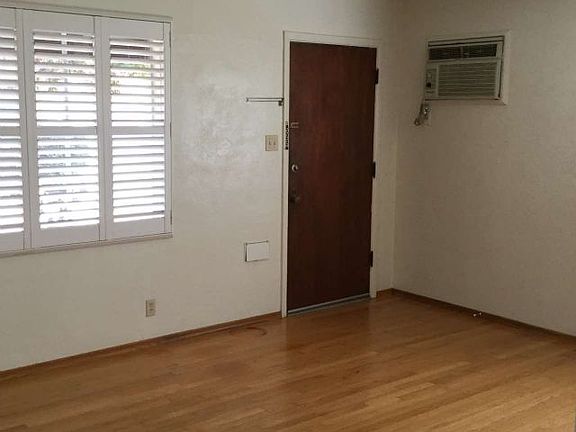 2nd image of 1921 W Mendocino Ave