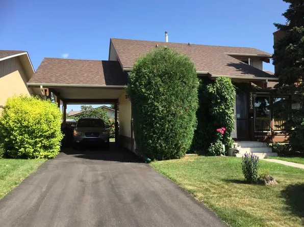 3412 W Temple Rd NE, Calgary, AB T1Y 3A9
