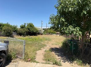 19635 Balfour Dr, Strathmore, CA 93267