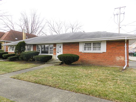 2nd image of 318 N Lind Ave