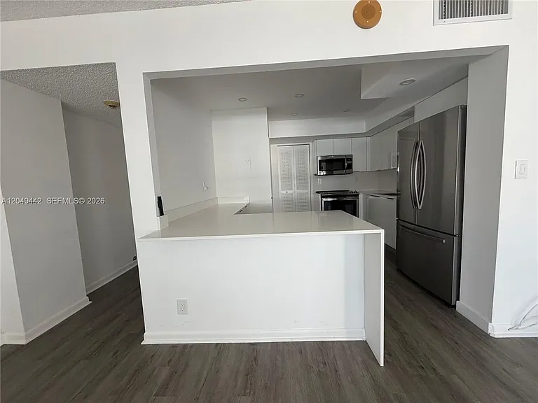 1420 Brickell Bay Dr #1005C — Photo 20