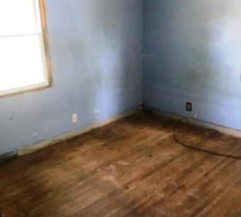 5th image of 325 N Henrietta Ave