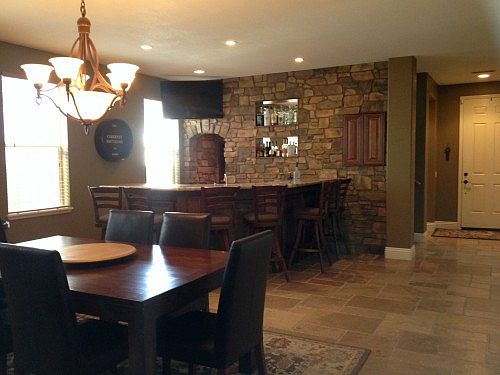 3rd image of 1530 Crescent Pl