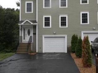 1A Ockway St, Worcester, MA 01604