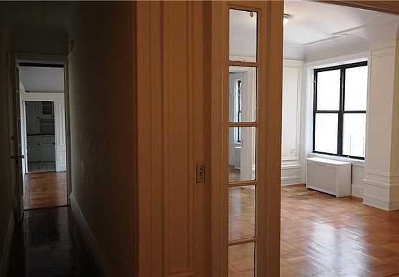 5th image of 251 W 92nd St APT 11B