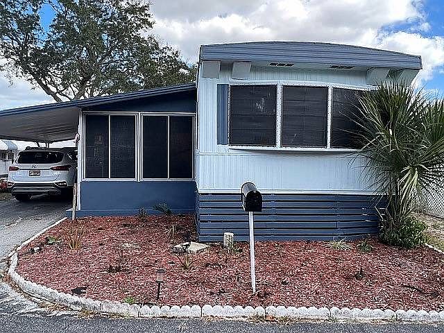1st image of 1800 E Graves Ave #90