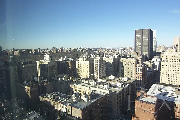 Sold by Fox Residential Group | media 14