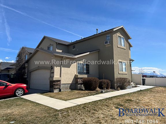 2nd image of 2005 W 2175th St N