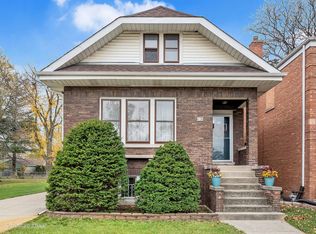 4130 Sunnyside Ave, Brookfield, IL 60513