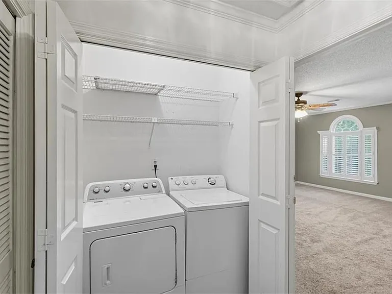 1211 Whitlock Ridge Dr — Photo 29