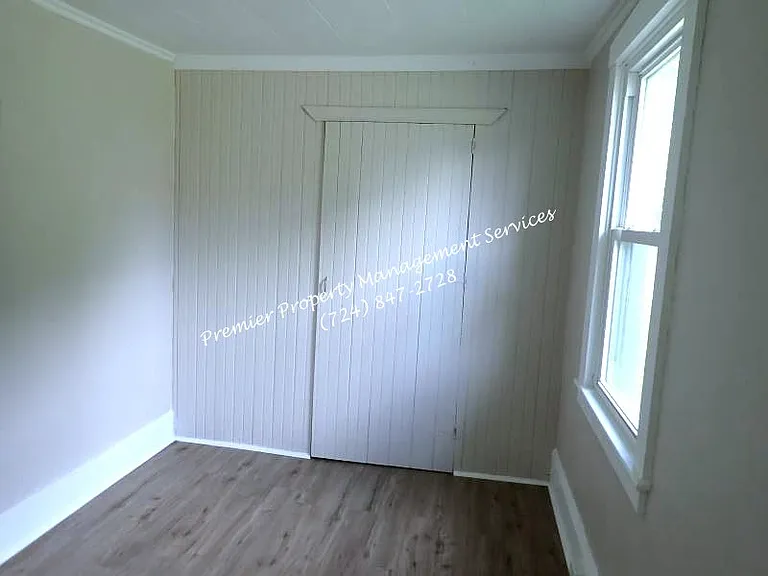 1129 Main St — Photo 13