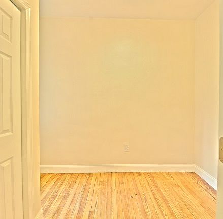 4th image of 503 W 122nd St APT 5